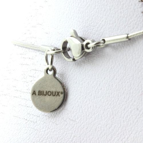 Howlite from the USA 15 beads necklace. Stainless steel chain
